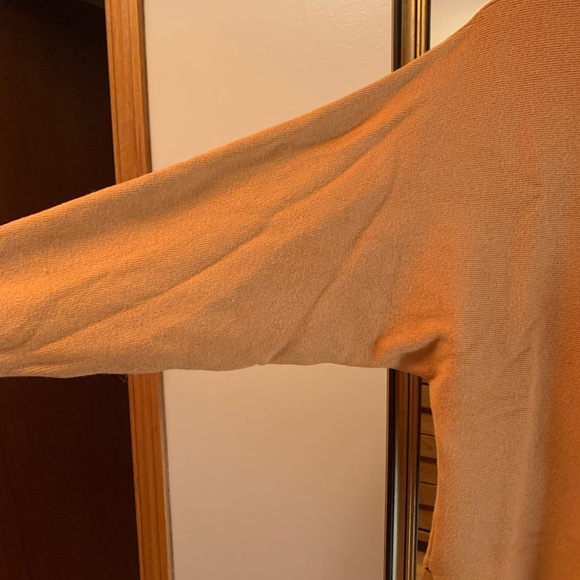 Sweater-Gold - Picture 3 of 5